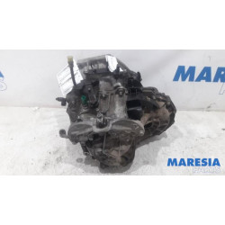 Opel - Vivaro - Getriebe