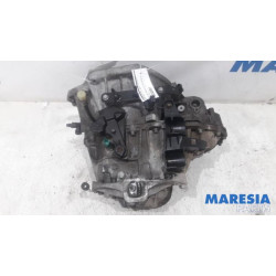 Opel - Vivaro - Getriebe