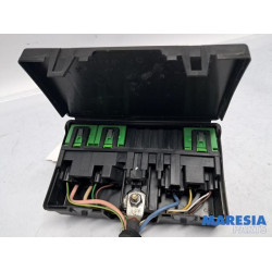 Citroen - C6 - Fuse box