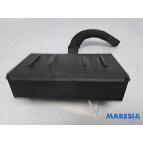 Citroen - C6 - Sicherungskasten