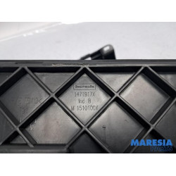 Peugeot - 308 - Cadre pare-chocs arrière