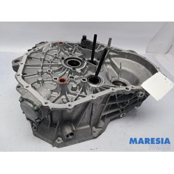 Renault - Clio - Gearbox casing