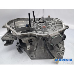 Renault - Clio - Gearbox casing