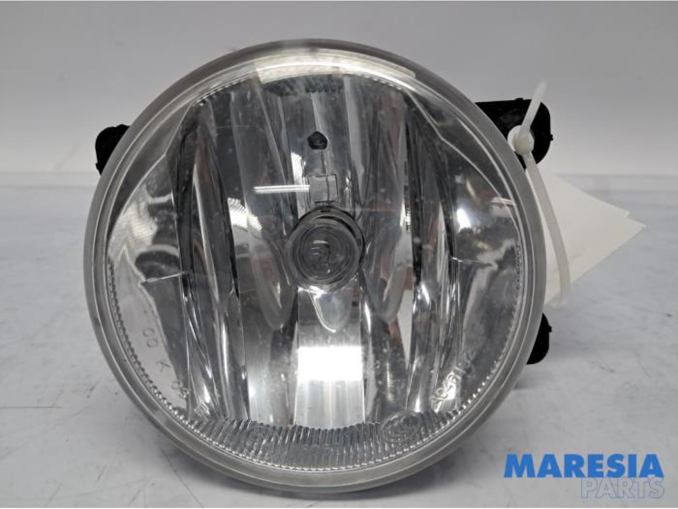 Peugeot - 208 - Nebelscheinwerfer rechts vorne