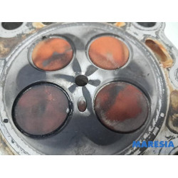 Citroen - C6 - Cilinderkop