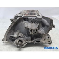 Citroen - C6 - Cilinderkop