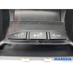 Peugeot - 208 - Instrument de bord