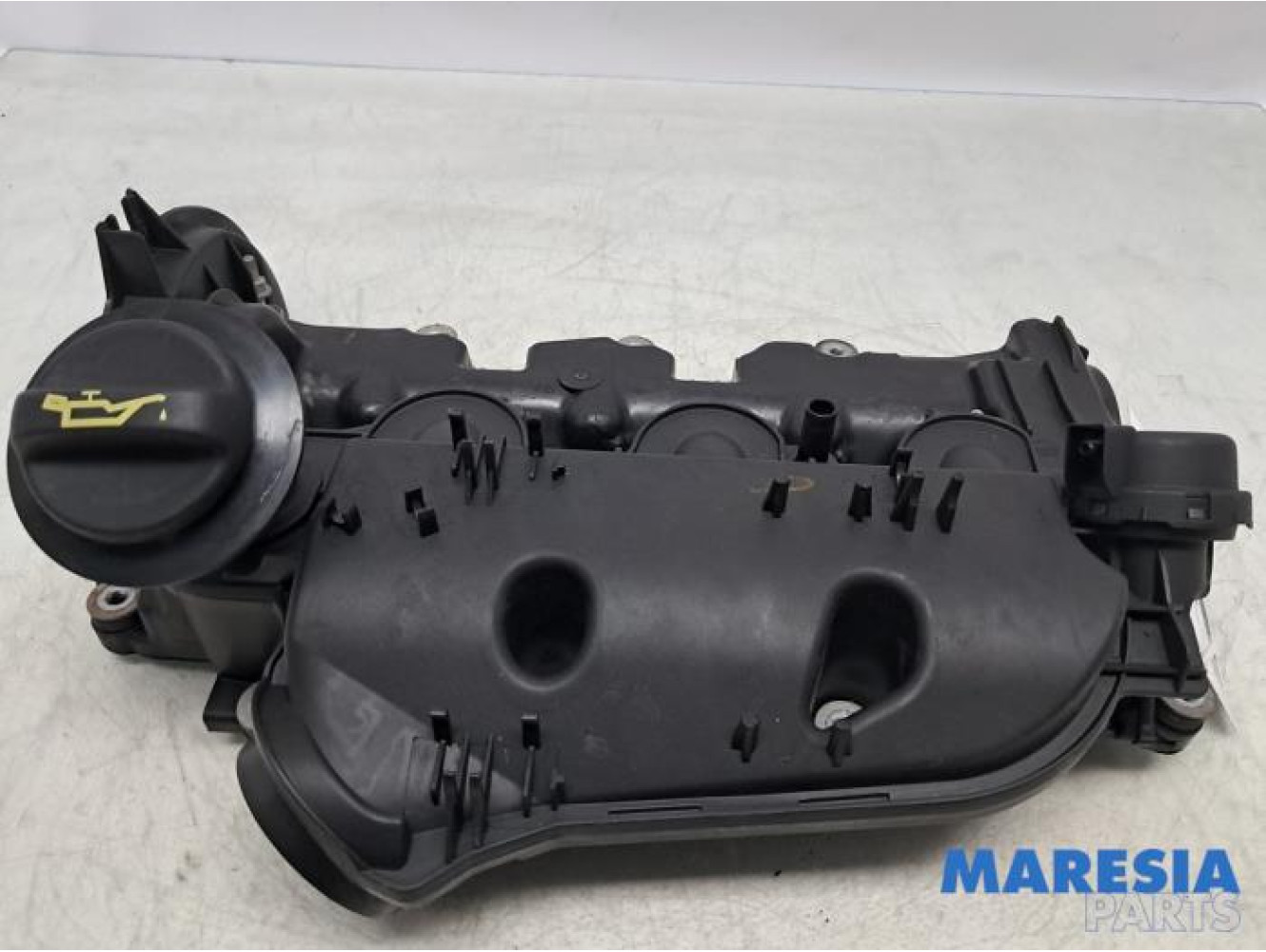 Citroen - C6 - Ventildeckel