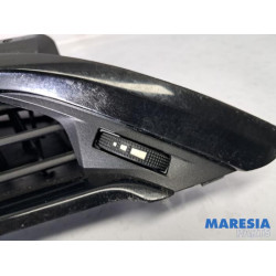 Peugeot - 208 - Dashboard vent
