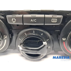 Peugeot - 208 - Heater control panel