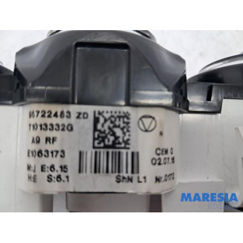 Peugeot - 208 - Heater control panel
