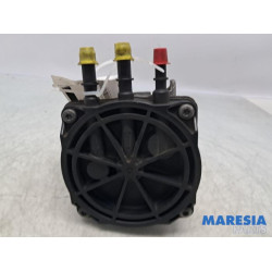 Citroen - C6 - Brandstoffilterhuis