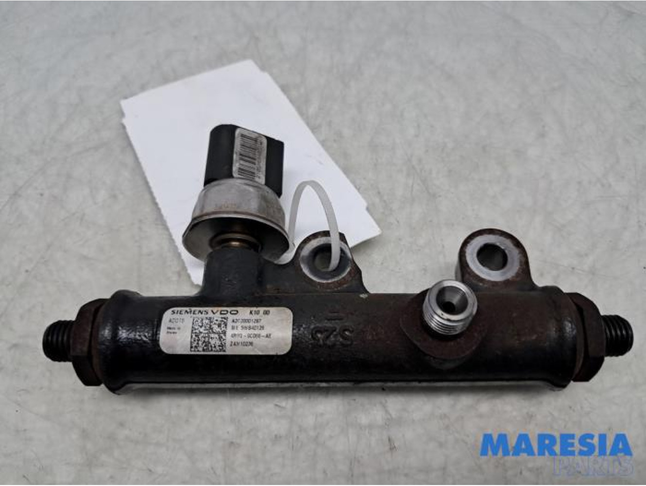 Citroen - C6 - Fuel injector nozzle