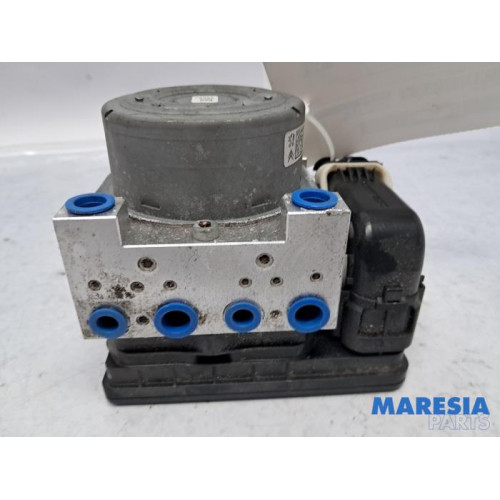 Peugeot - 208 - ABS Pomp