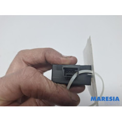 Peugeot - 208 - Schakelaar Koplamp Ihv