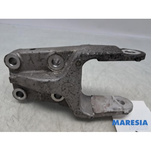 Citroen - C6 - Gearbox mount