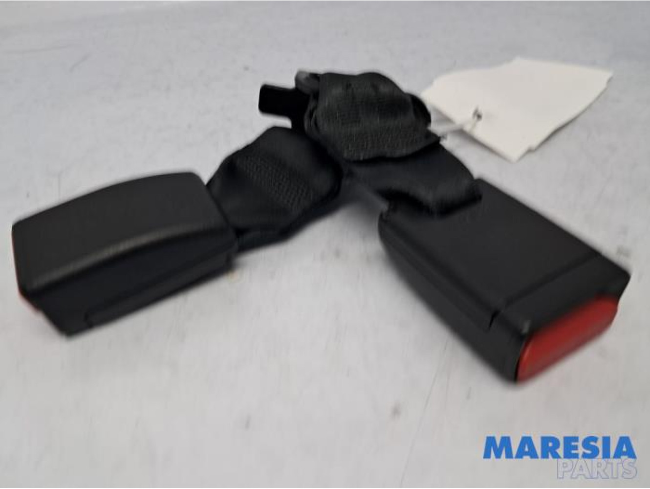 Peugeot - 208 - Rear seatbelt buckle, right