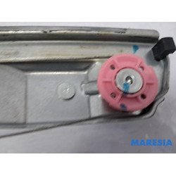 Peugeot - 208 - Window mechanism 4-door, front right