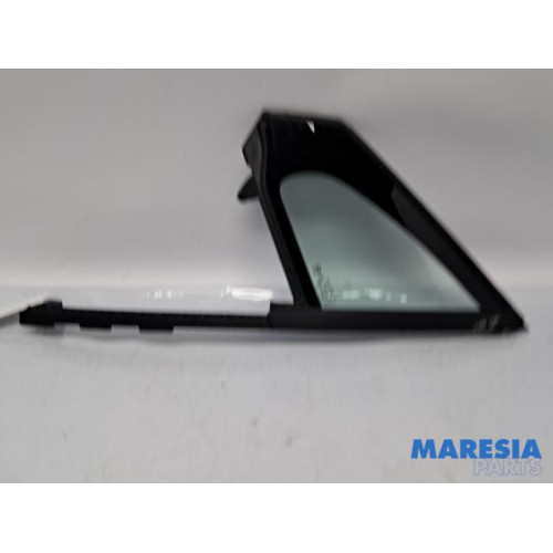 Peugeot - 208 - Vitre triangulaire avant gauche