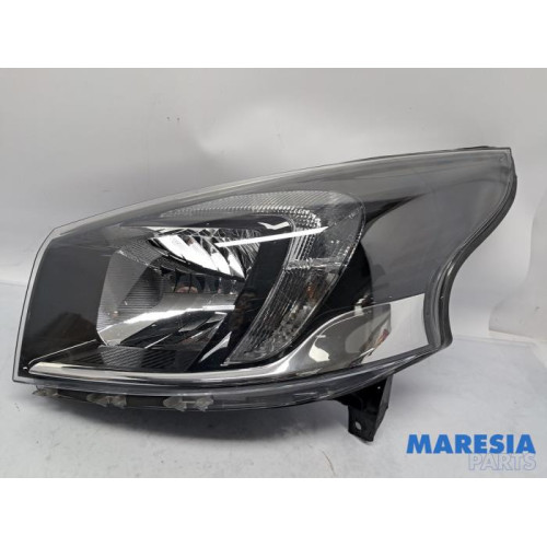 Opel - Vivaro - Scheinwerfer links