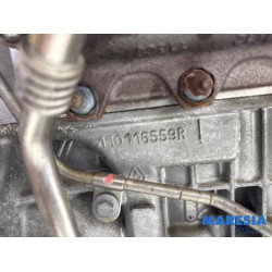 Renault - Clio - Engine