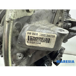 Renault - Clio - Engine