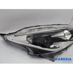 Peugeot - 208 - Koplamp rechts