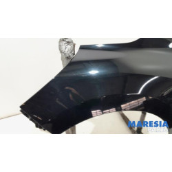 Renault - Clio - Front wing, left