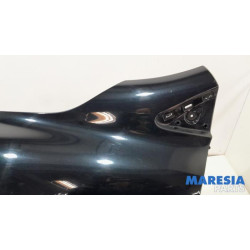 Renault - Clio - Front wing, left