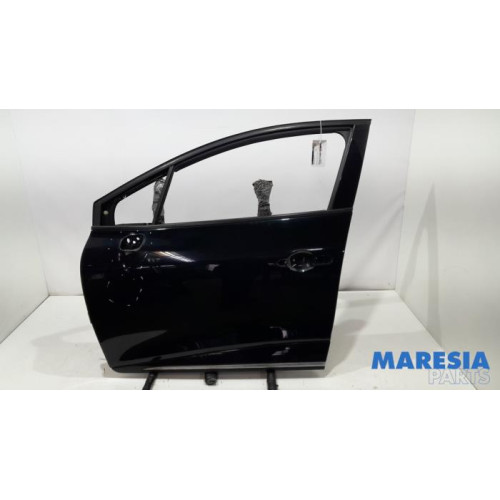 Renault - Clio - Door 4-door, front left