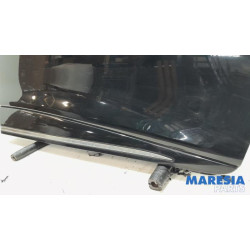 Renault - Clio - Front door 4-door, right