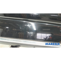 Renault - Clio - Front door 4-door, right