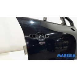 Renault - Clio - Front door 4-door, right