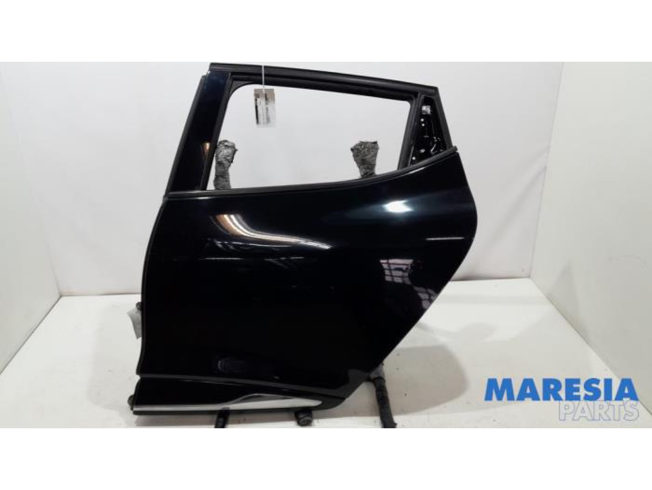 Renault - Clio - Rear door 4-door, left
