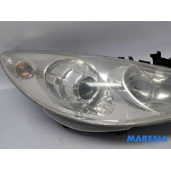 Peugeot - 307 - Koplamp rechts