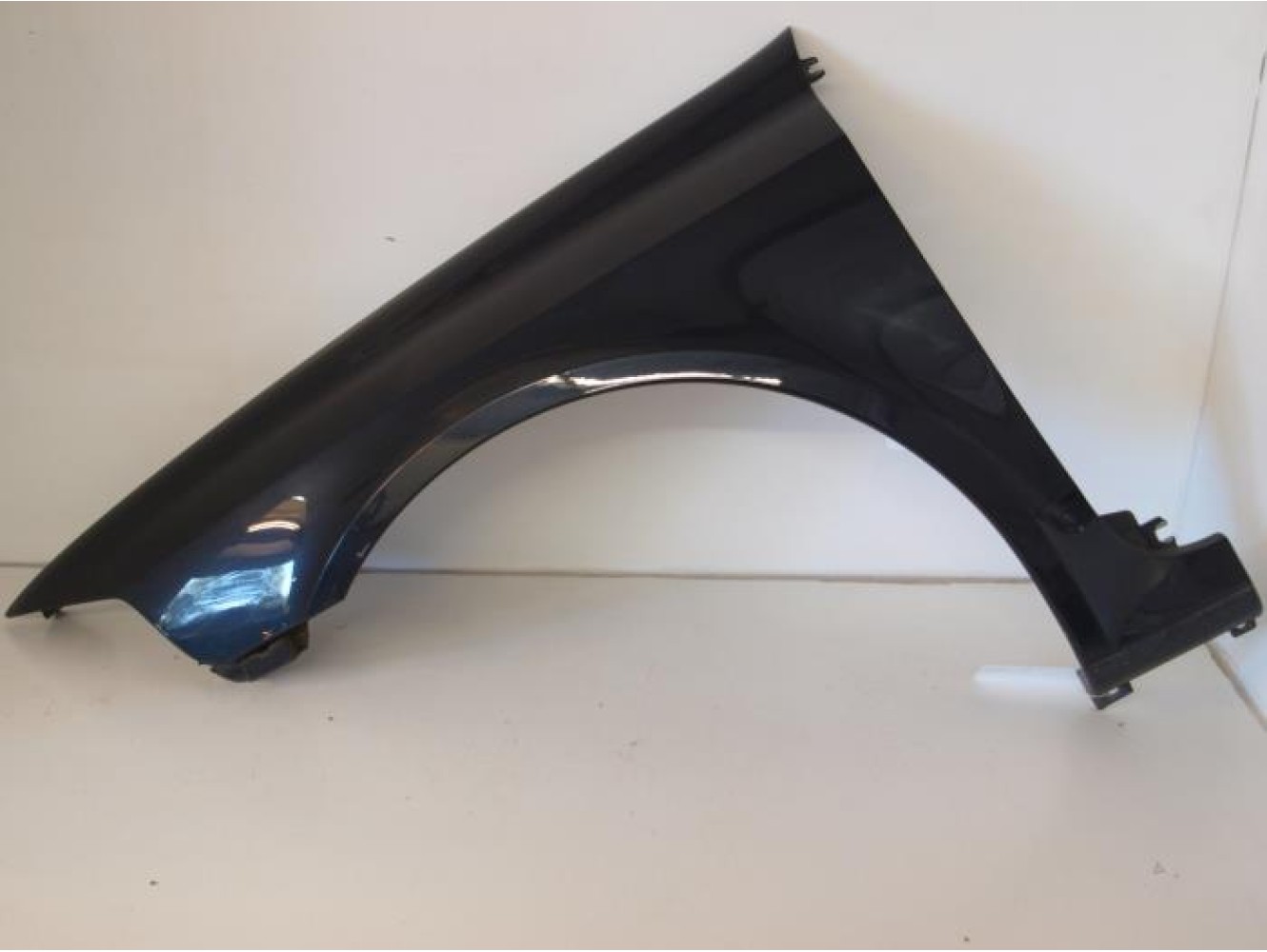 Renault - Laguna - Scherm links-voor
