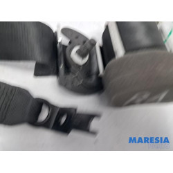 Peugeot - 308 - Rear seatbelt, right