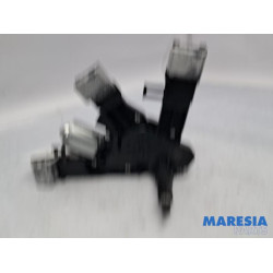 Peugeot - 308 - Ruitenwissermotor achter