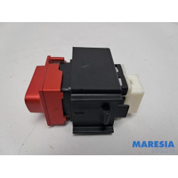 Peugeot - 308 - SOS button