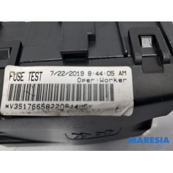 Peugeot - 308 - Boîte à fusibles