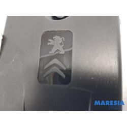 Peugeot - 308 - Boîte à fusibles