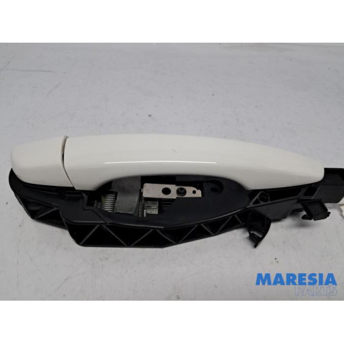 Peugeot - 308 - Poignée portière 4portes avant droite