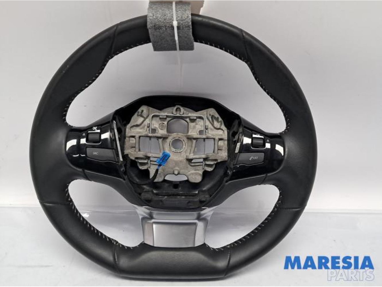 Peugeot - 308 - Steering wheel