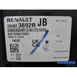 Renault - Trafic - Engine management computer