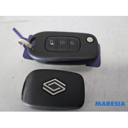 Renault - Trafic - Engine management computer