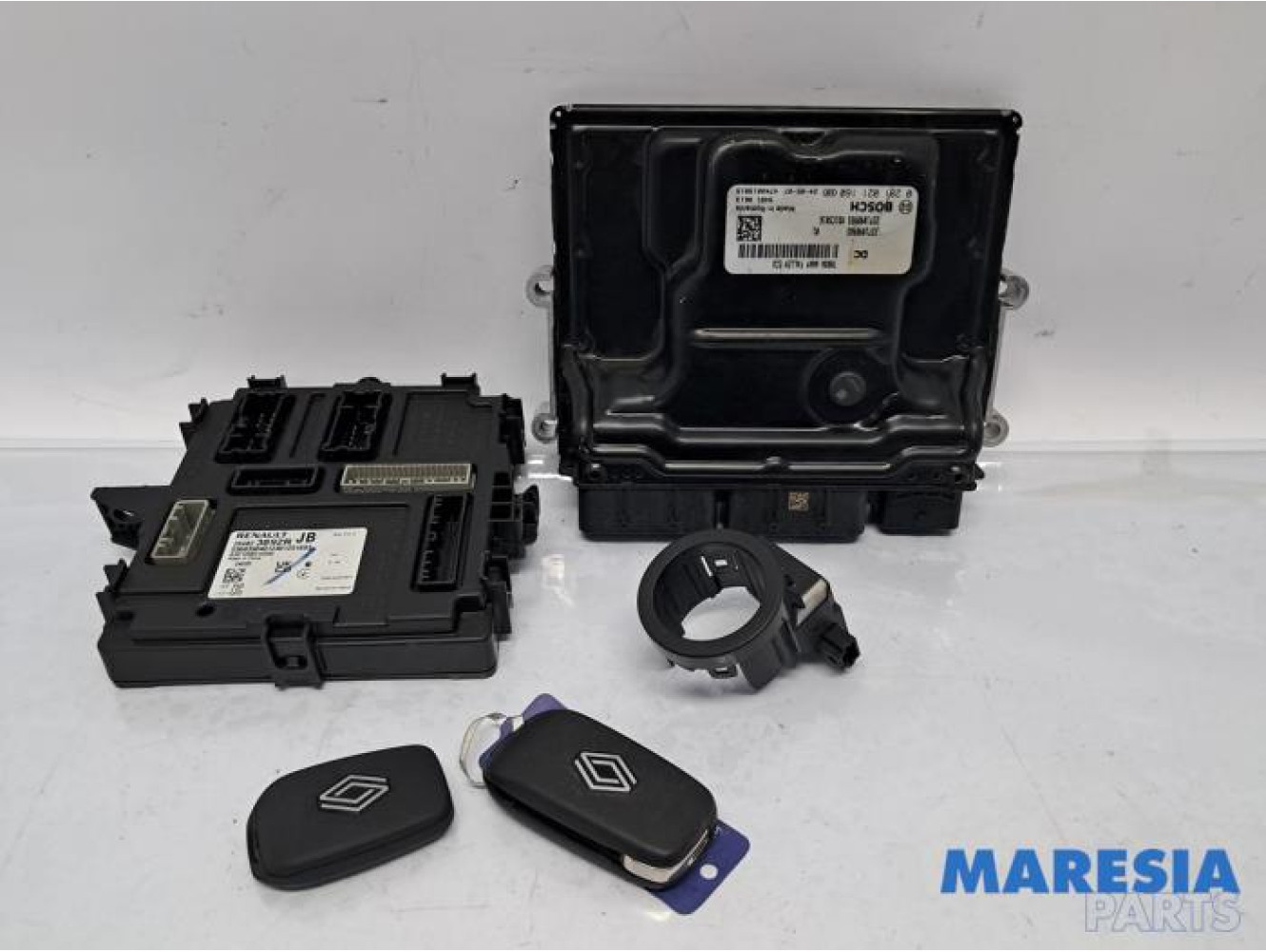 Renault - Trafic - Engine management computer