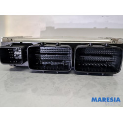 Renault - Trafic - Engine management computer