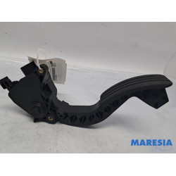 Renault - Trafic - Accelerator pedal