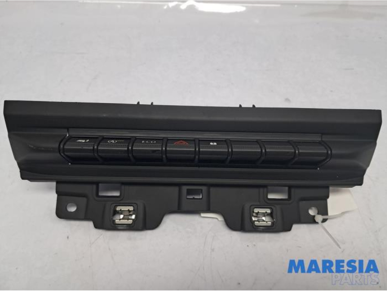 Renault - Trafic - Commutateur éclairage d'urgence