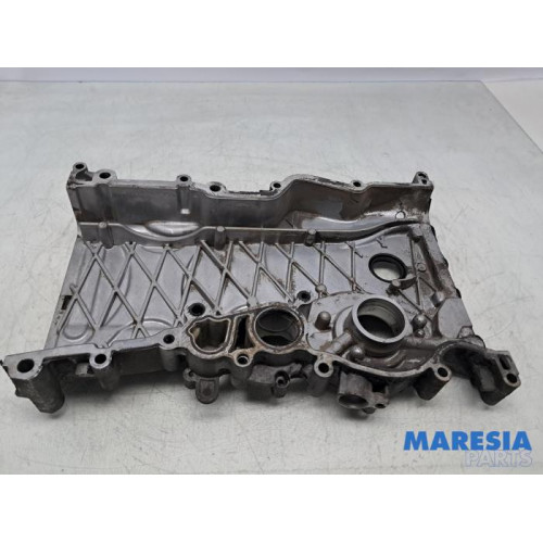 Fiat - Punto - Couvercle de distribution